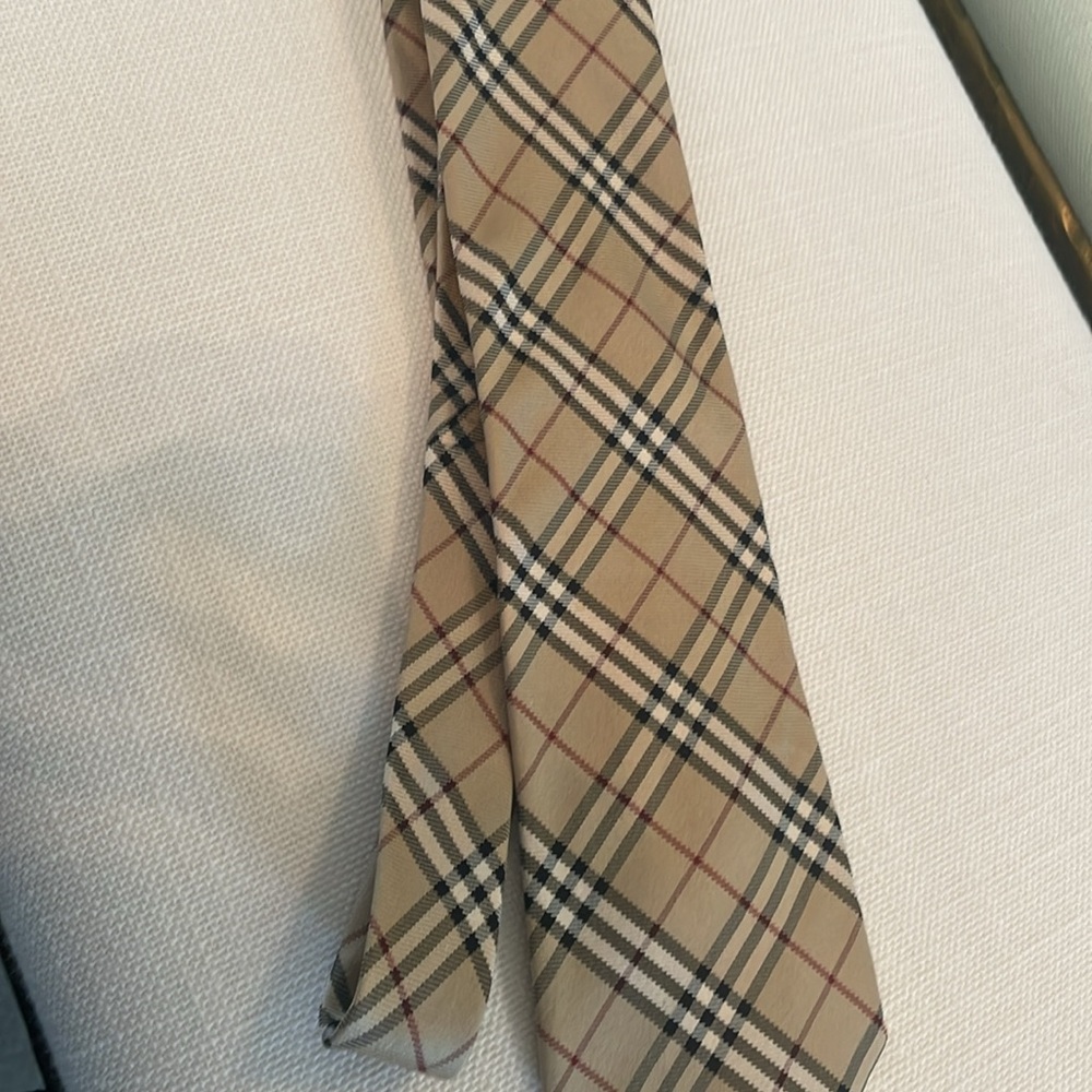 Burberry tradition plaid tie